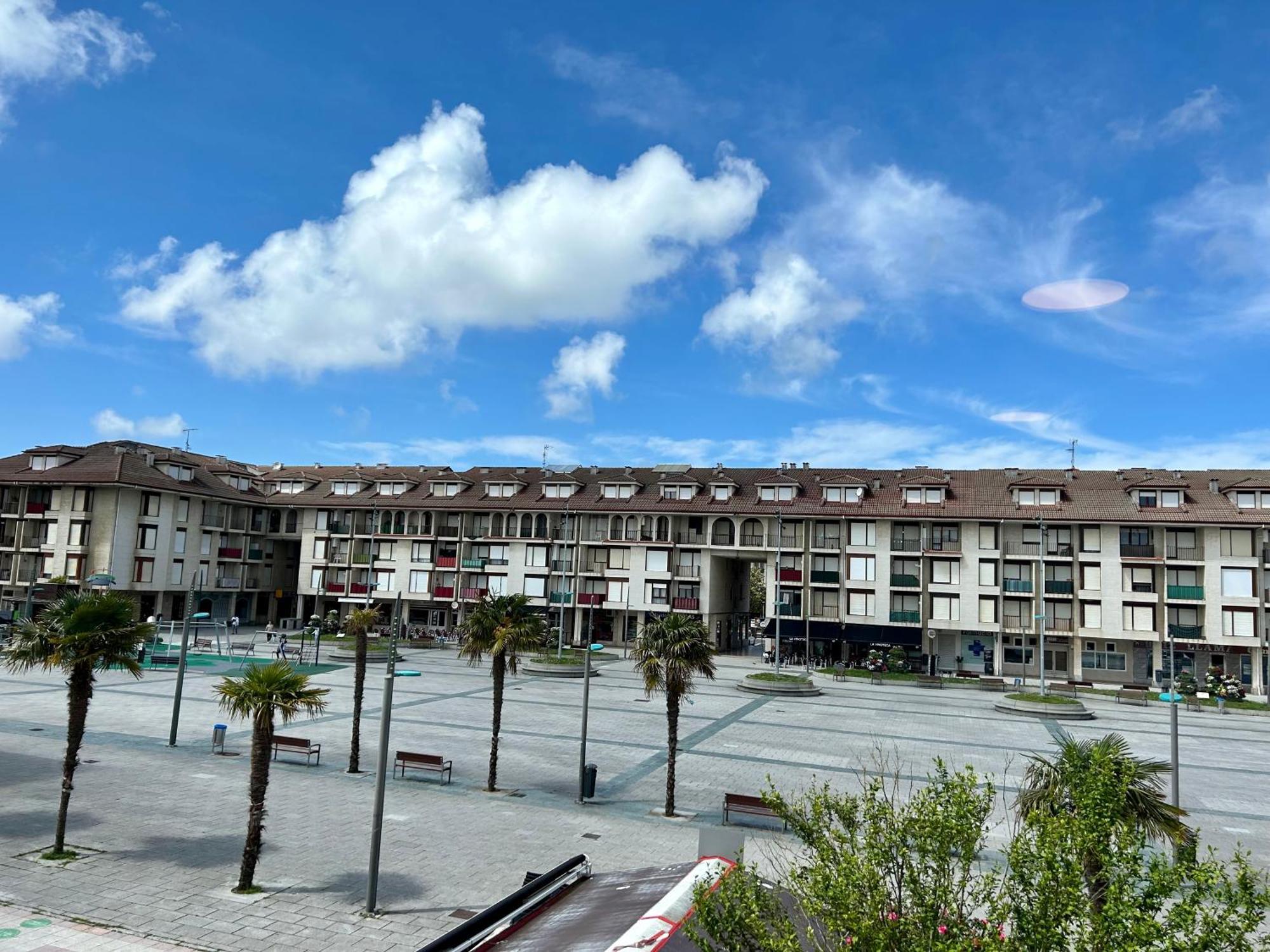 Apartamento Plaza De La Villa Playa Trengandin Noja Exterior foto